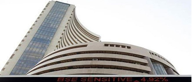 How is sensex calculated?