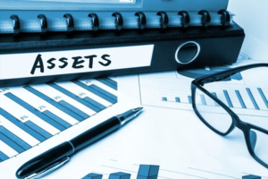 Difference between current assets and liquid assets